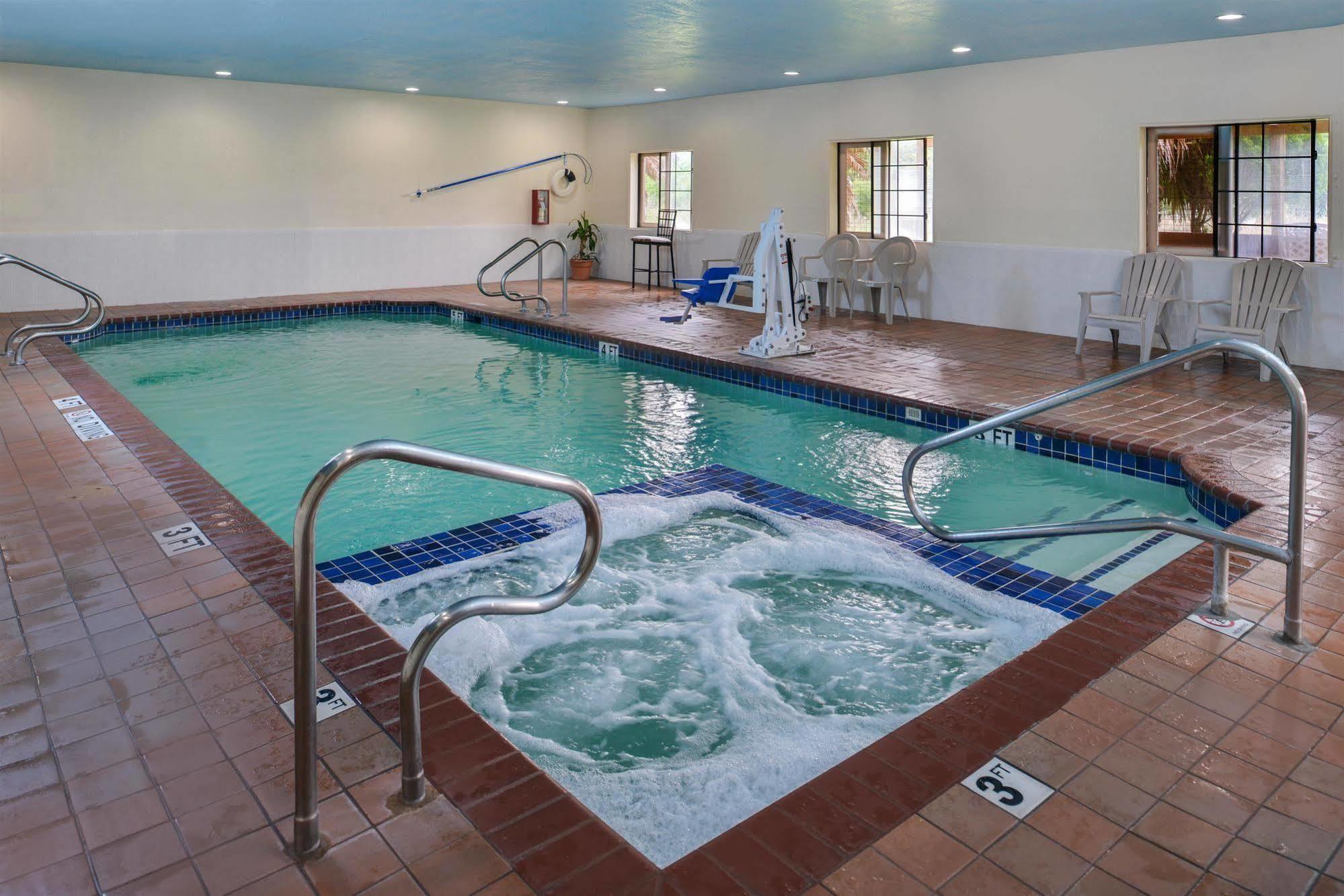 Americas Best Value Inn And Suites Houston Fm 1960 Eksteriør bilde